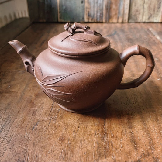 Yixing teapot and fine artisan teas from China by Jing Tea Shop