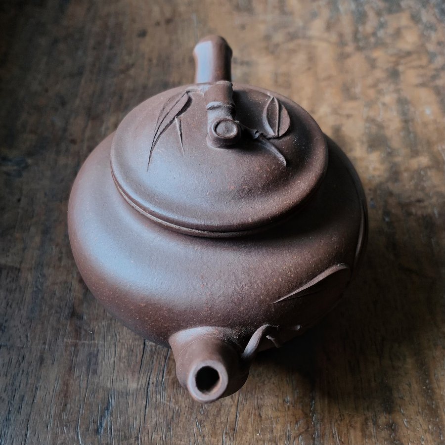 Yixing teapot and fine artisan teas from China by Jing Tea Shop