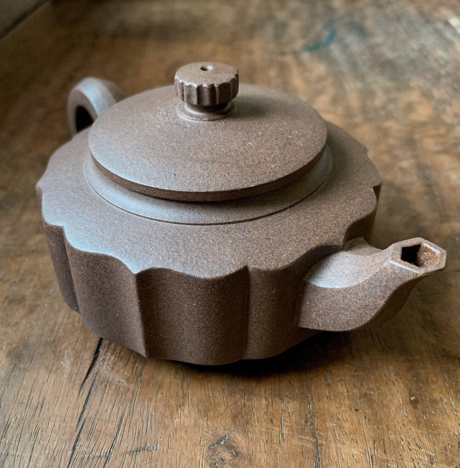 Yixing teapot and fine artisan teas from China by Jing Tea Shop